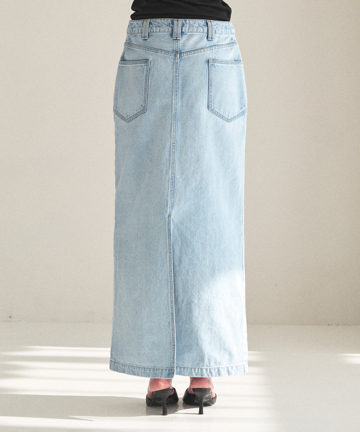 ICE Bleach Denim Skirt – MIELI INVARIANT