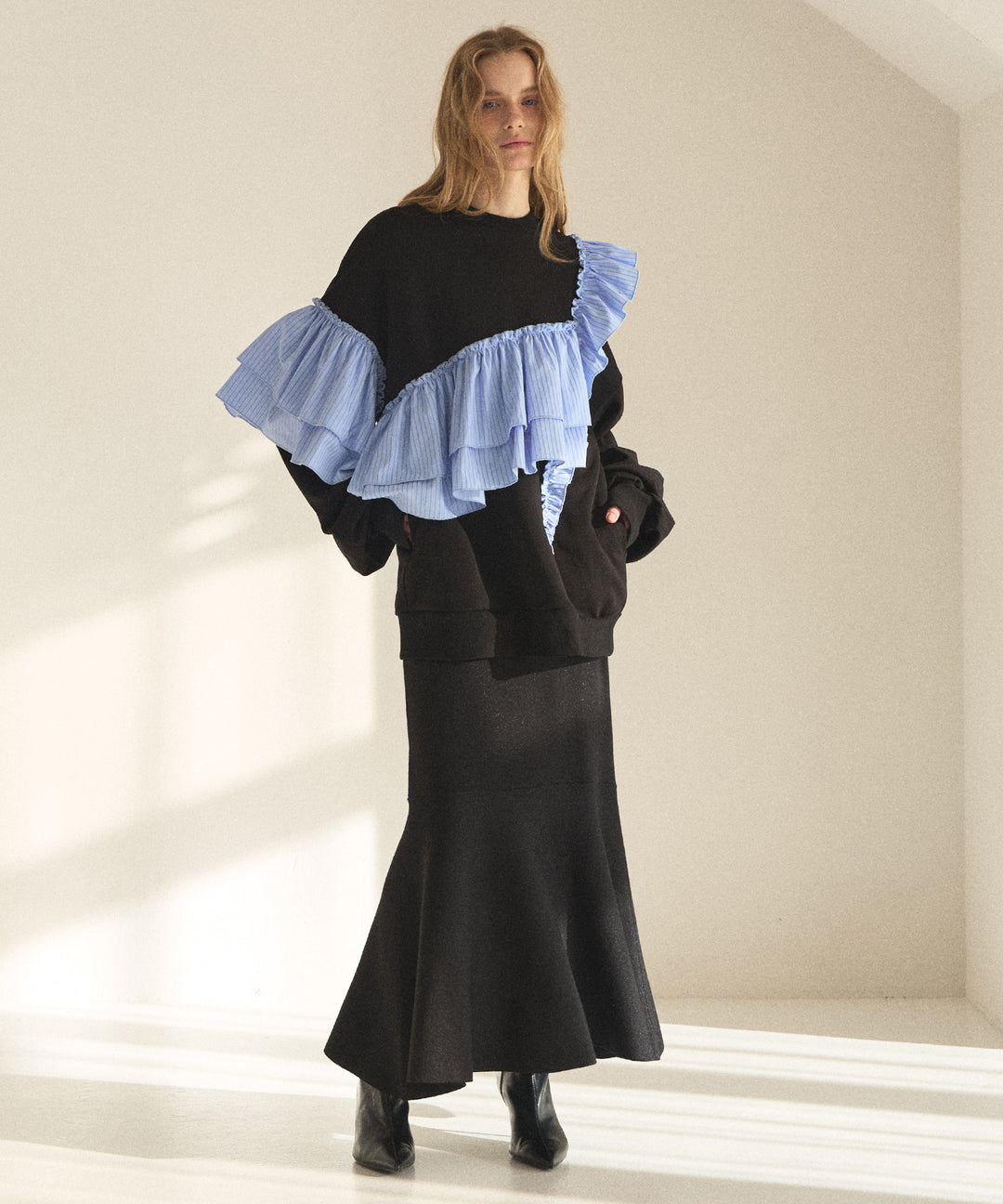 Pinstripe Frill Sweat Pull Over