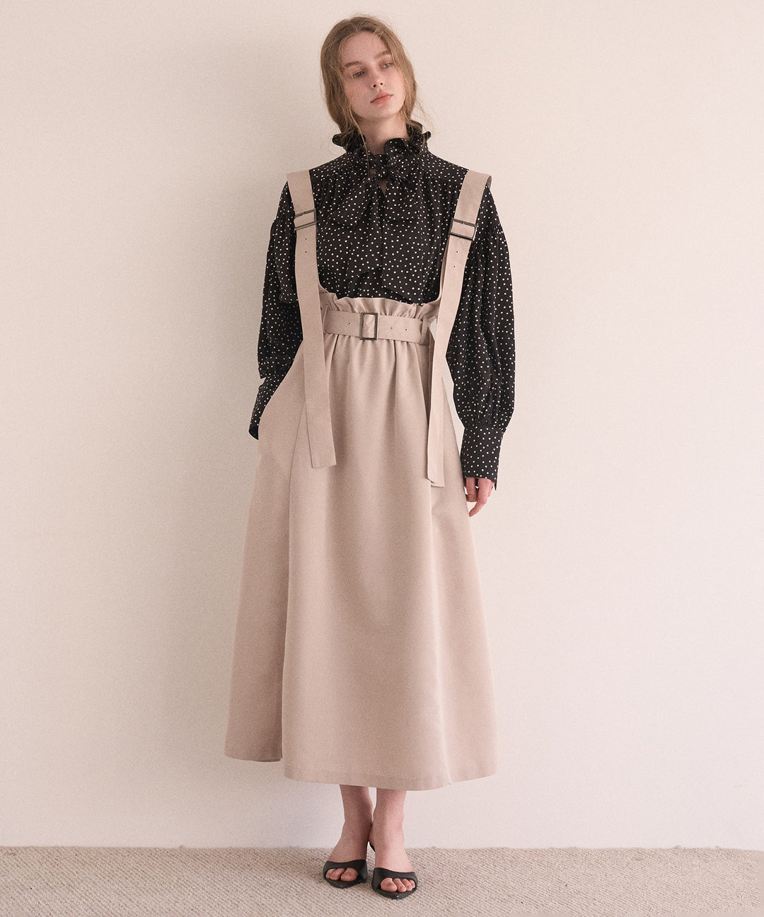 Belt Flare Form Skirt