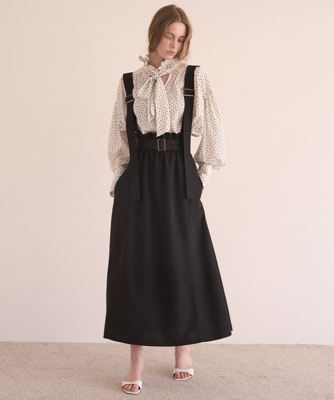 Belt Flare Form Skirt