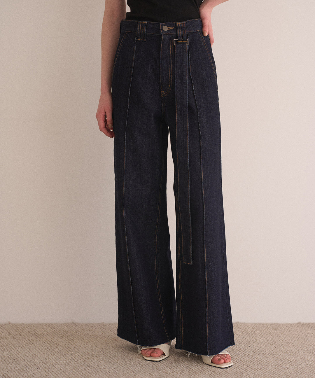 Pintuck Semiwide Jeans