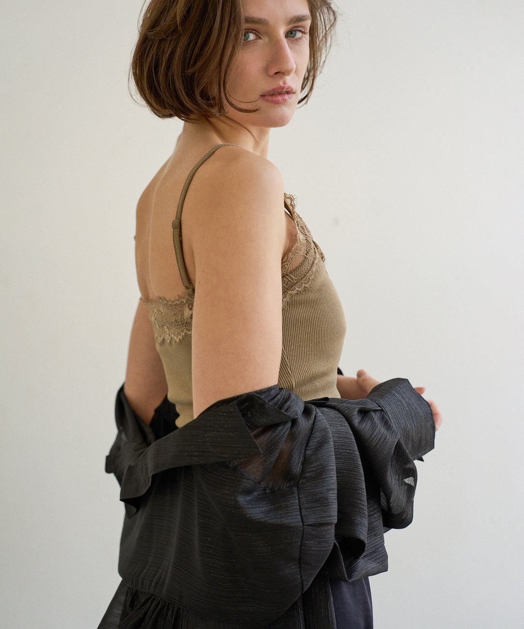 Pad In Rib Cut Lace C/A