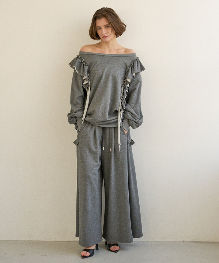 Droopy Frill Sweat Tops