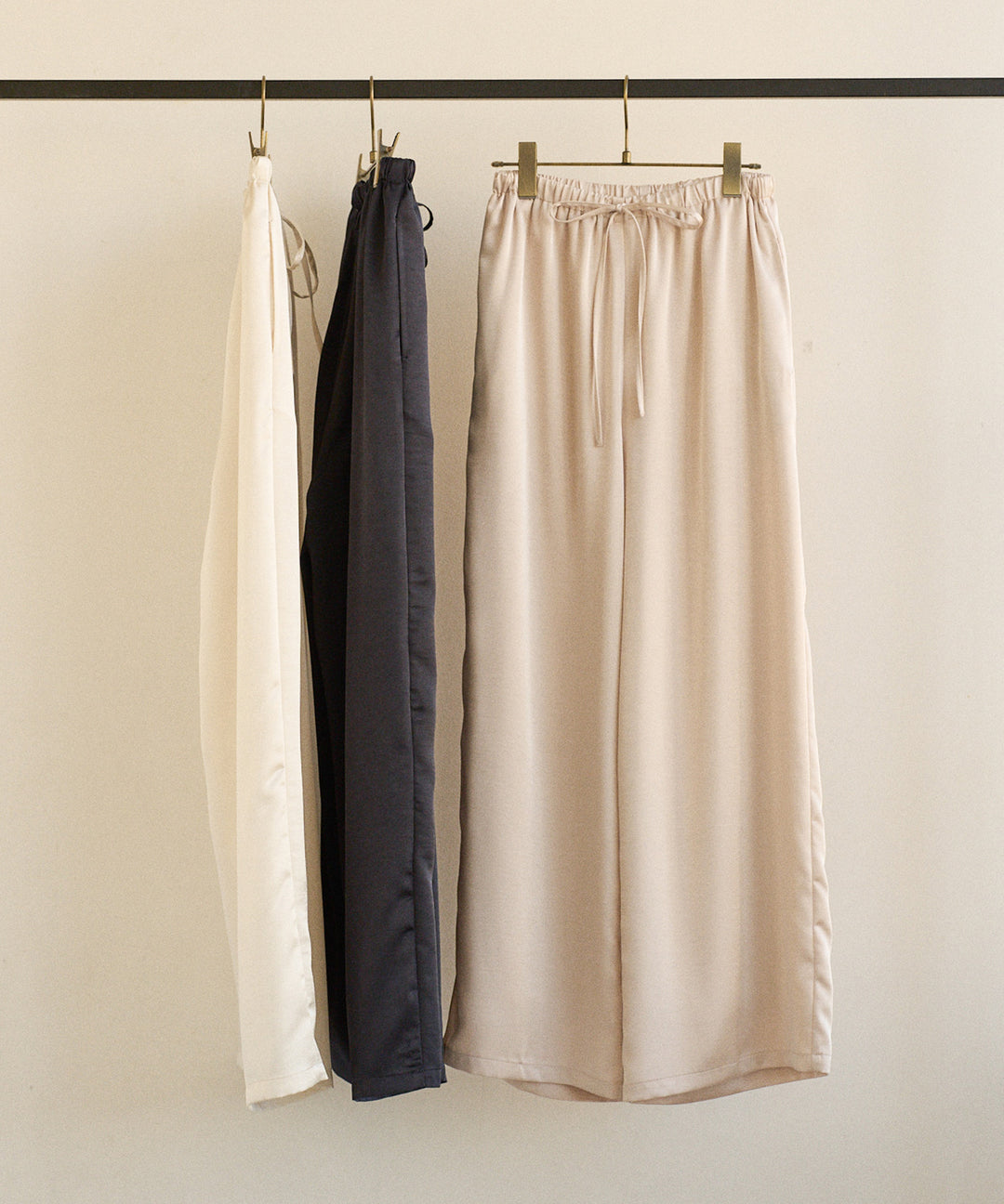 RelaxySatin Easy Pants