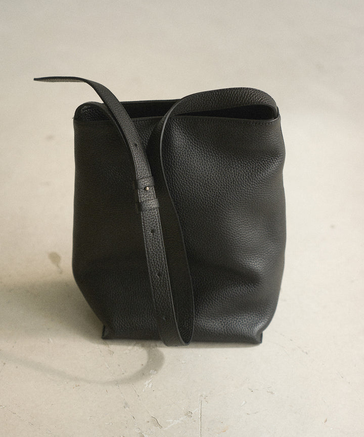 【NCSSRY】Square Tote Bag (Black)