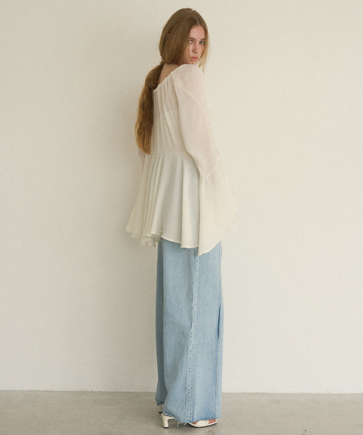 Airy Ciffon Gather Blouse