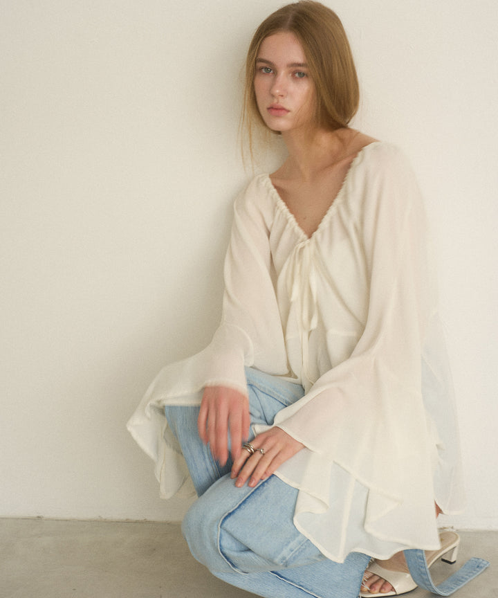 Airy Ciffon Gather Blouse