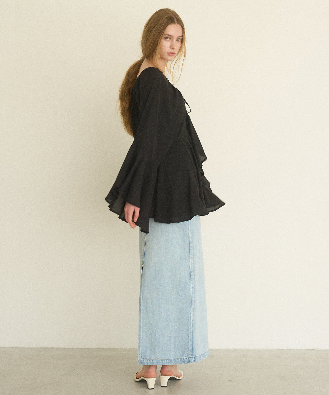 Airy Ciffon Gather Blouse