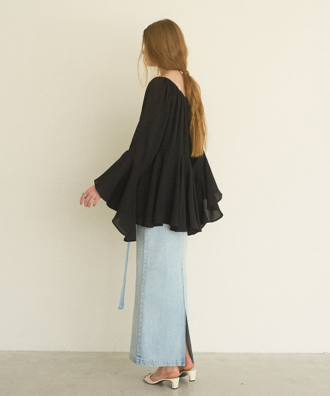 Airy Ciffon Gather Blouse