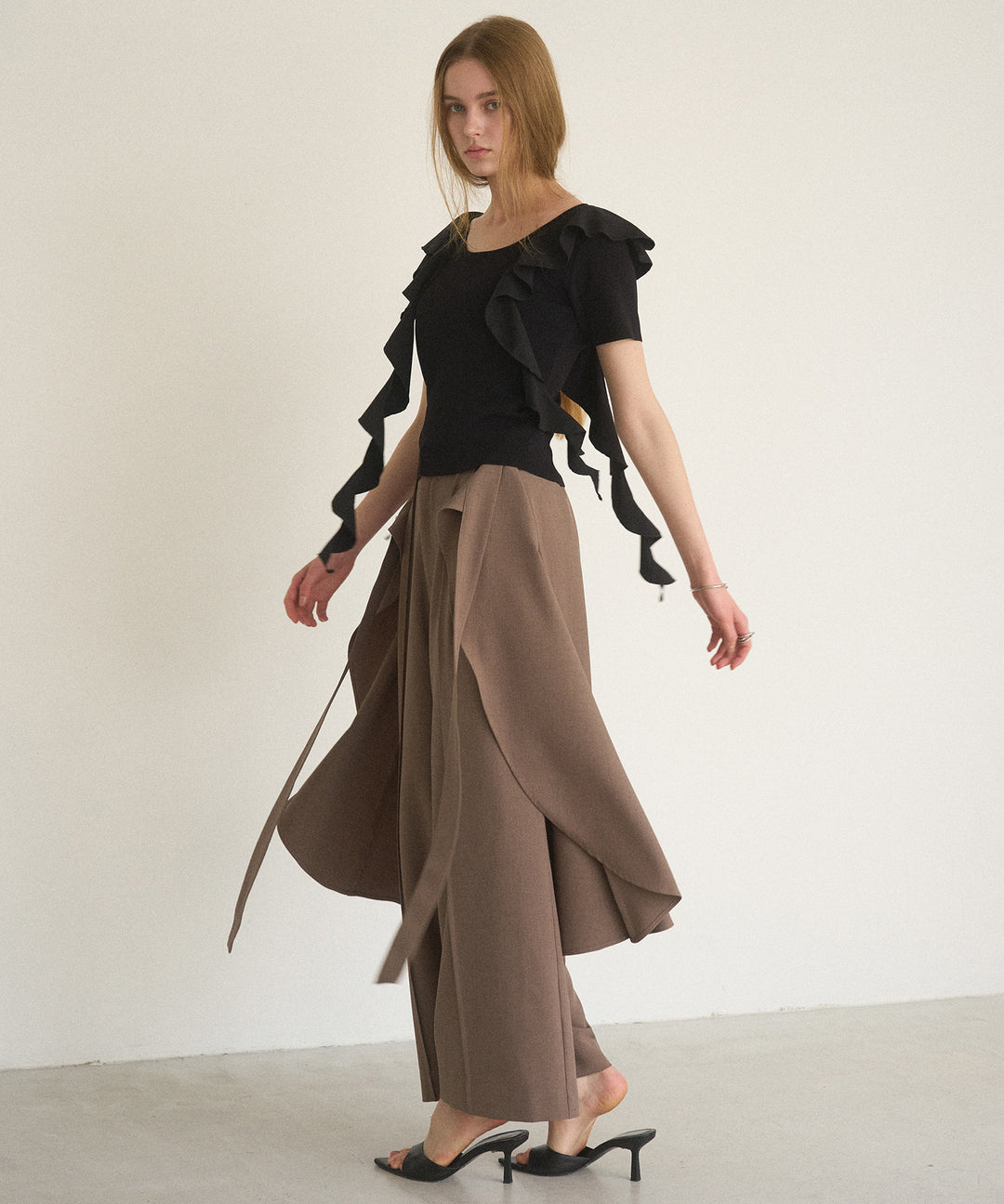 Ruffle Ribbon Swing Tops