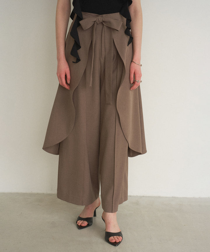 Cape Ribbon Pintuck Pants