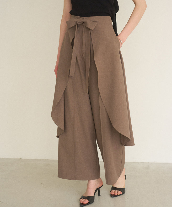Cape Ribbon Pintuck Pants