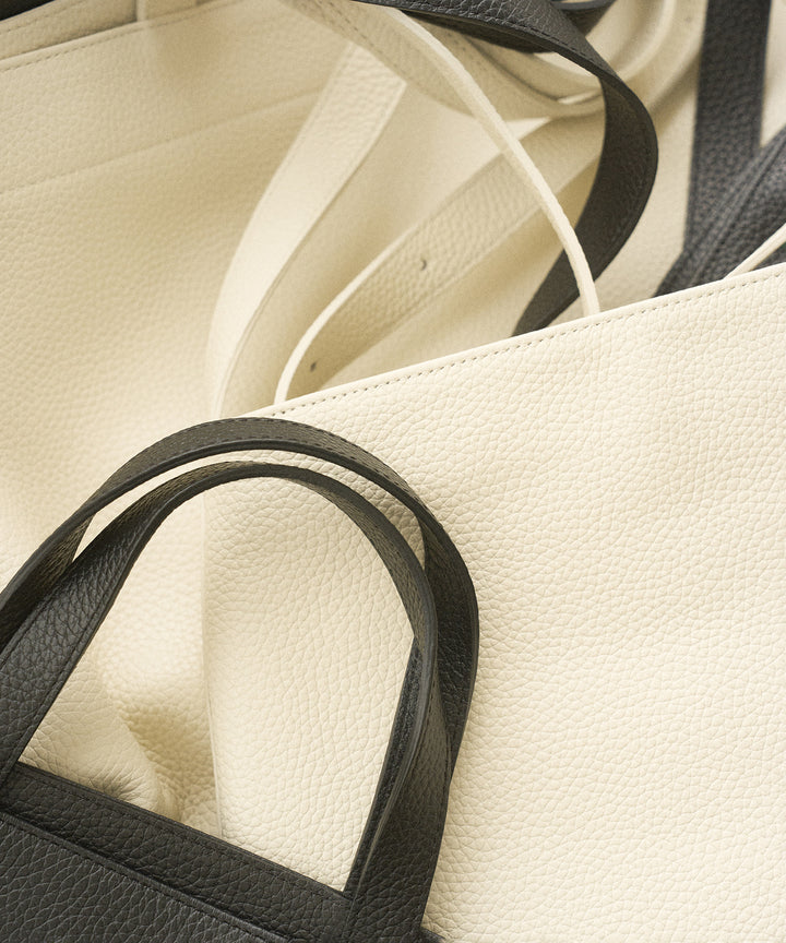 【NCSSRY】Wide Bag Medium (Black)