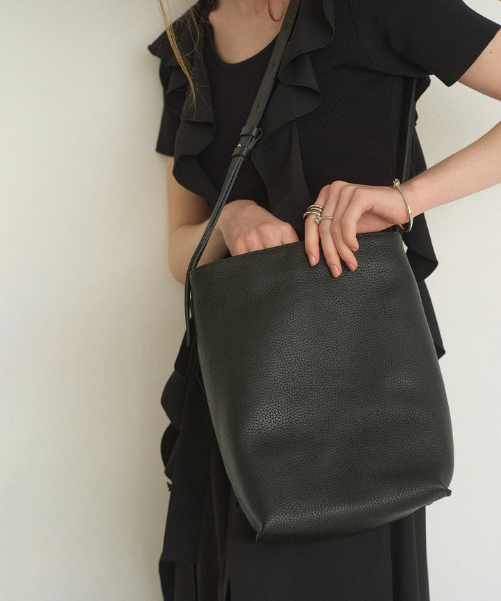 【NCSSRY】Square Tote Bag (Black)
