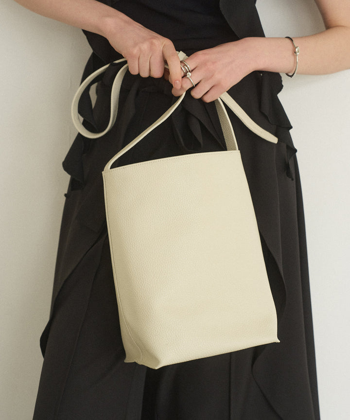 【NCSSRY】Square Tote Bag (Ivory)