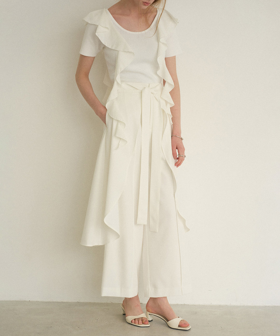 Cape Ribbon Pintuck Pants