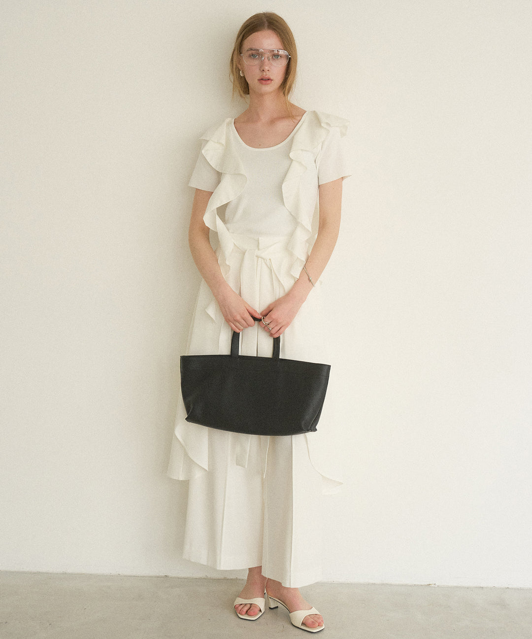 【NCSSRY】Wide Bag Medium (Black)