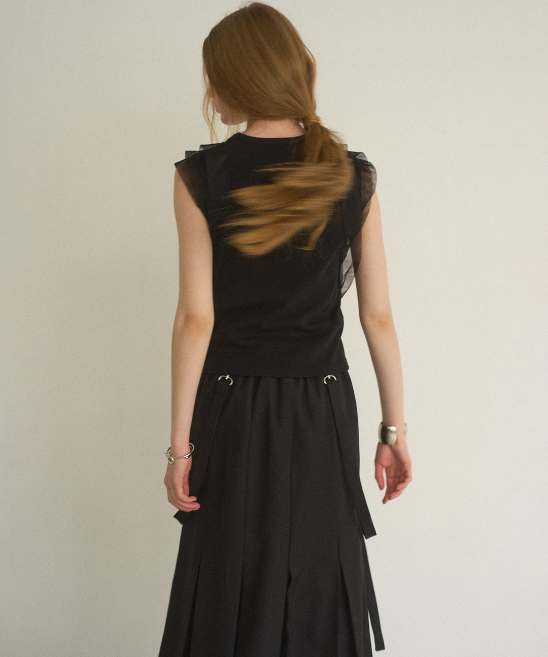 Box Tuck Suspend Skirt