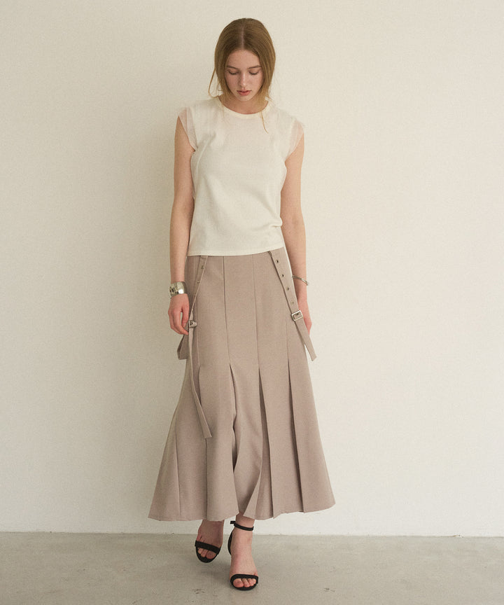 Box Tuck Suspend Skirt