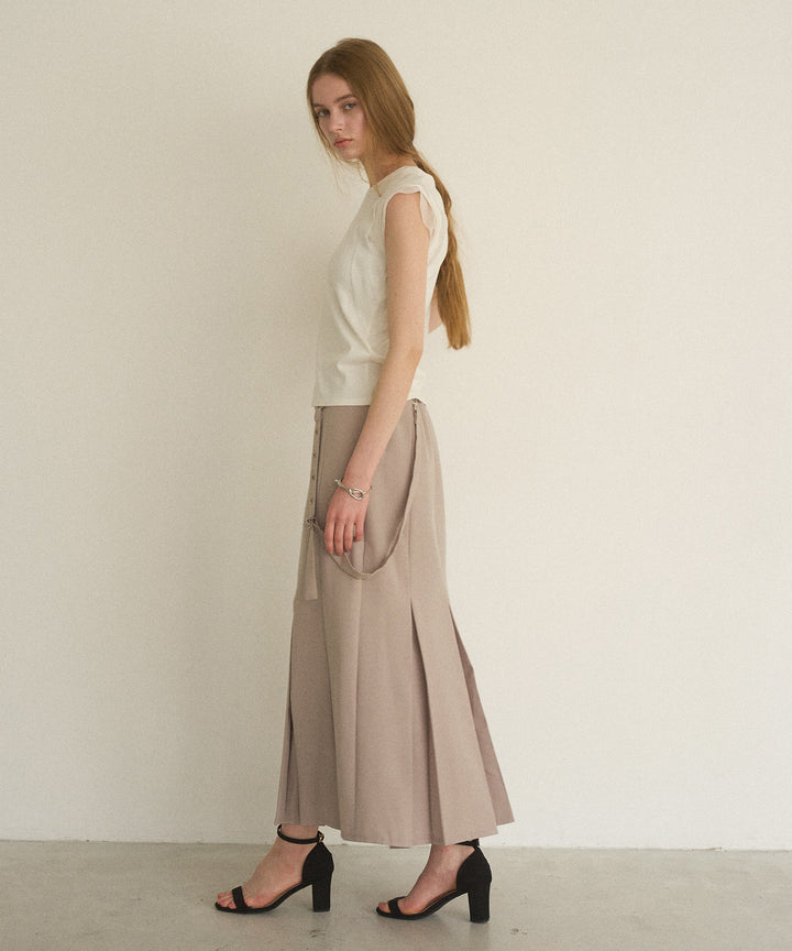 Box Tuck Suspend Skirt
