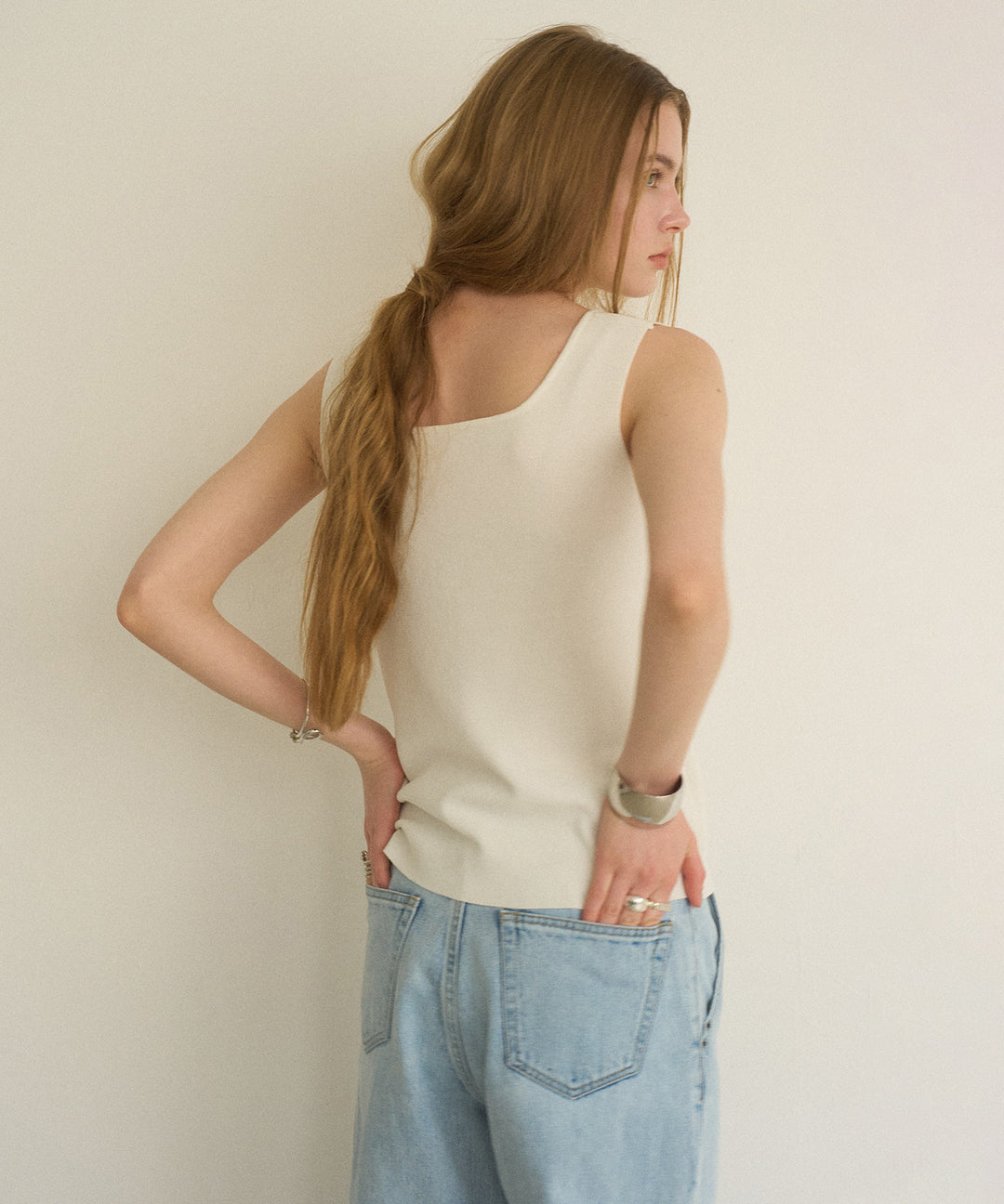 Square Dry Knit Sleeveless Top