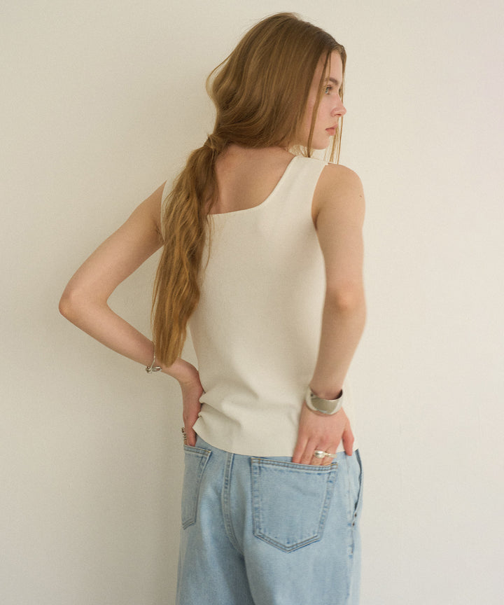 Square Dry Knit Sleeveless Top
