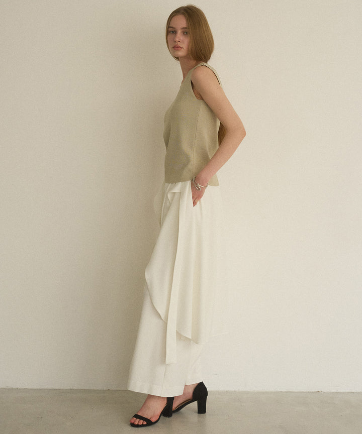 Square Dry Knit Sleeveless Top