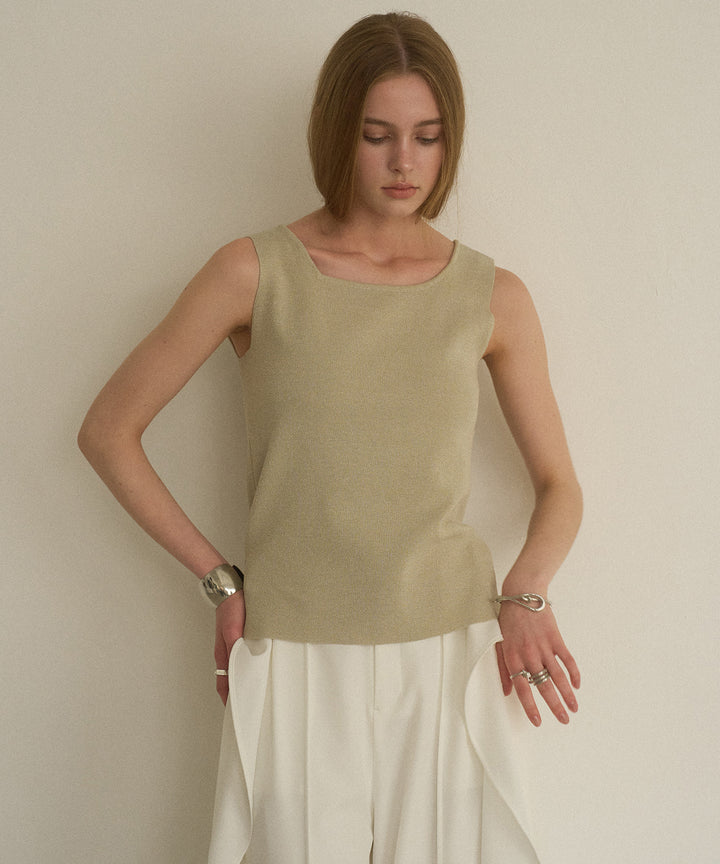 Square Dry Knit Sleeveless Top