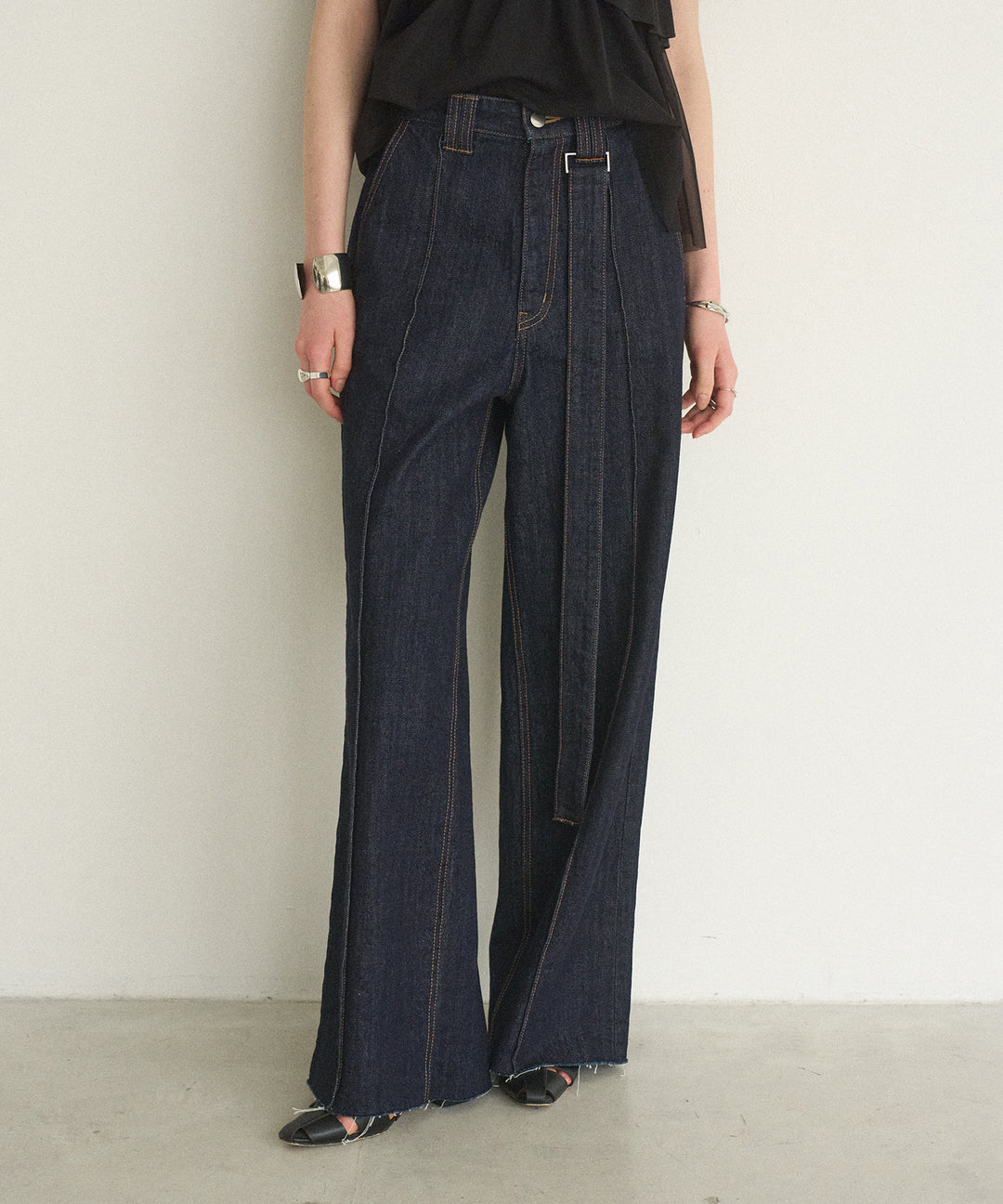 Pintuck Semiwide Jeans