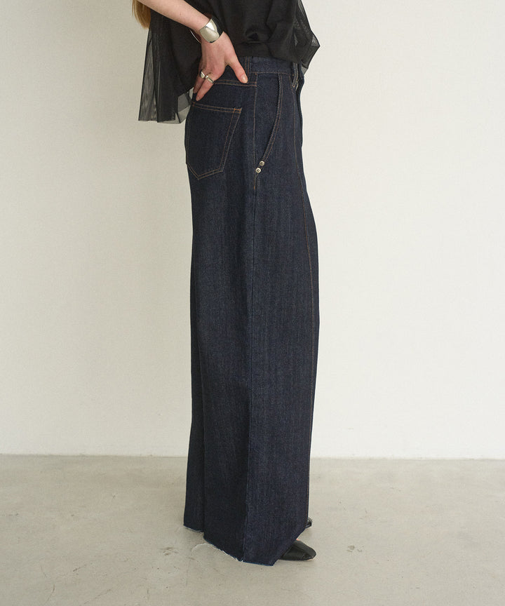 Pintuck Semiwide Jeans