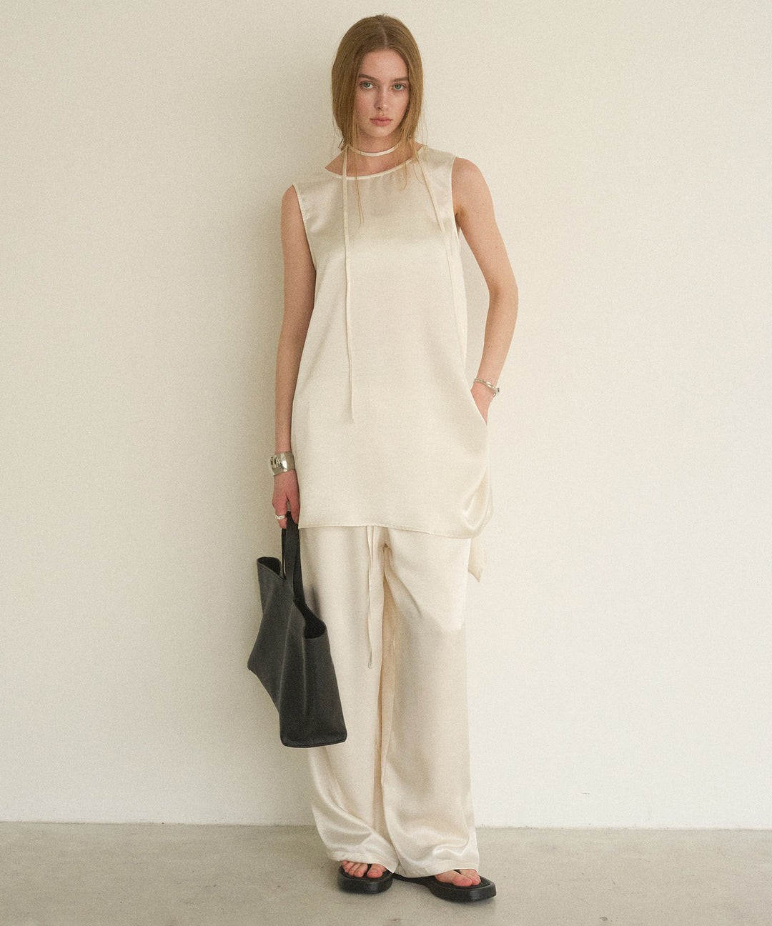 Relaxy Satin Choker Tunic