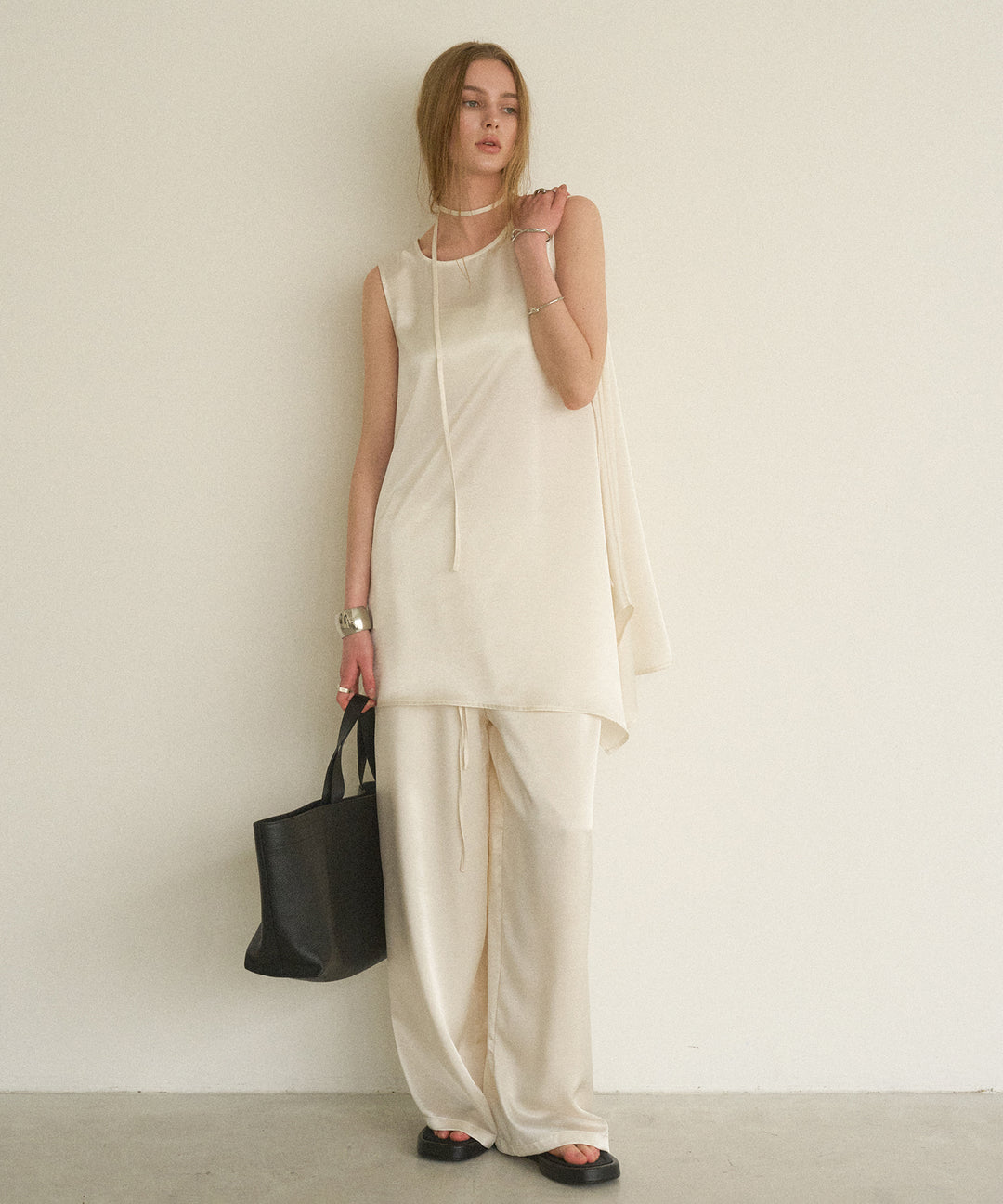 Relaxy Satin Choker Tunic