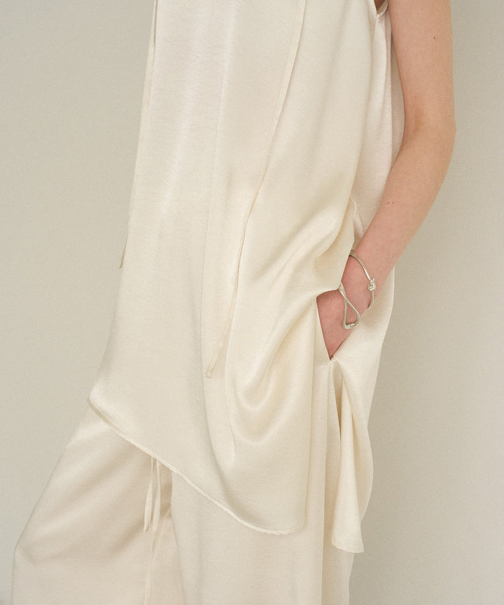 Relaxy Satin Choker Tunic