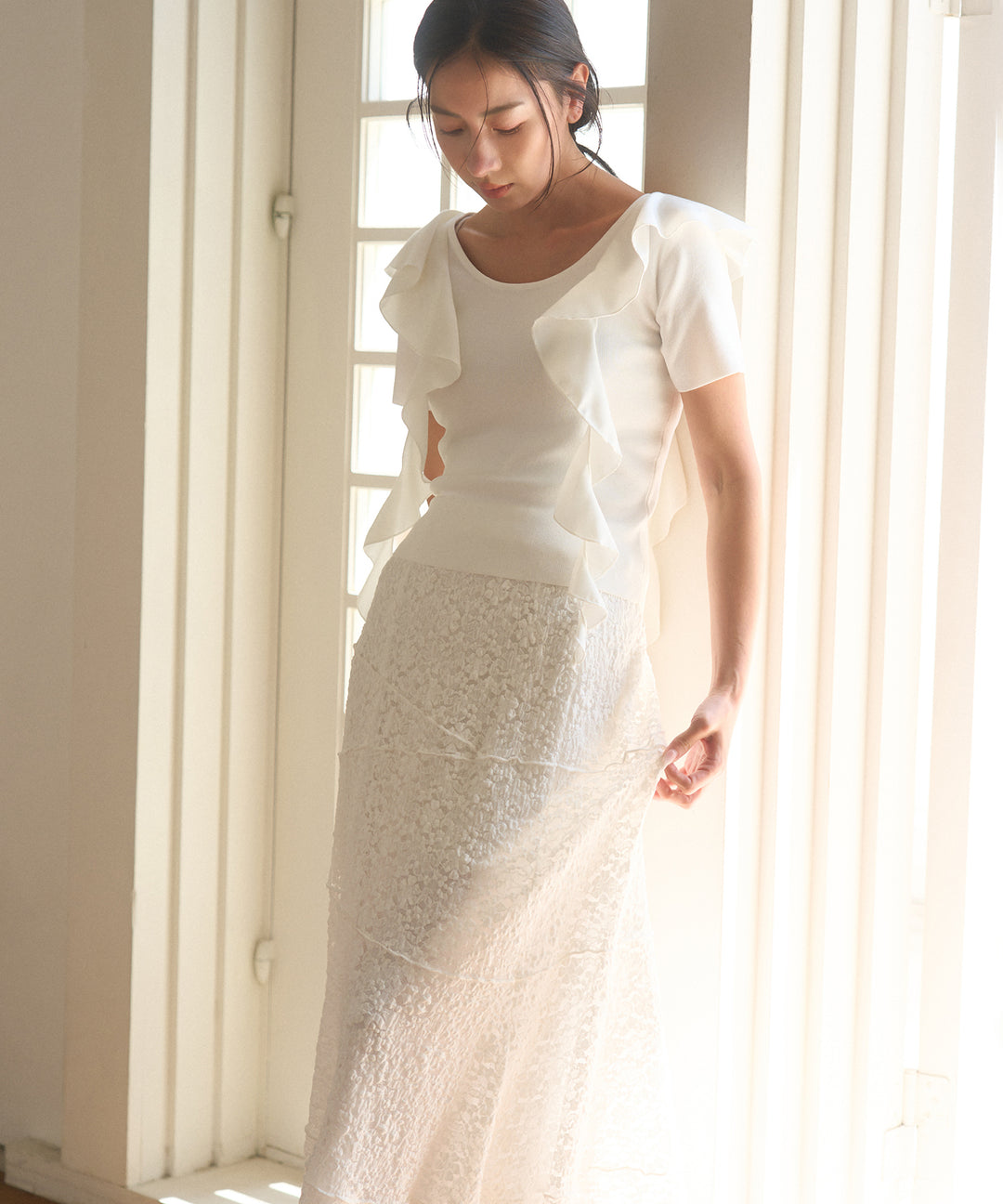 Stretch Bumpy Lace Skirt
