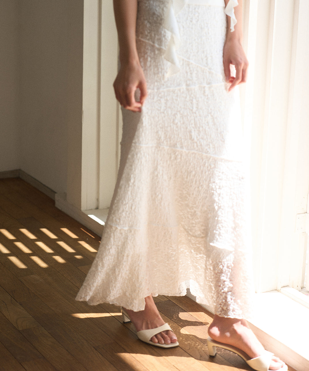 Stretch Bumpy Lace Skirt