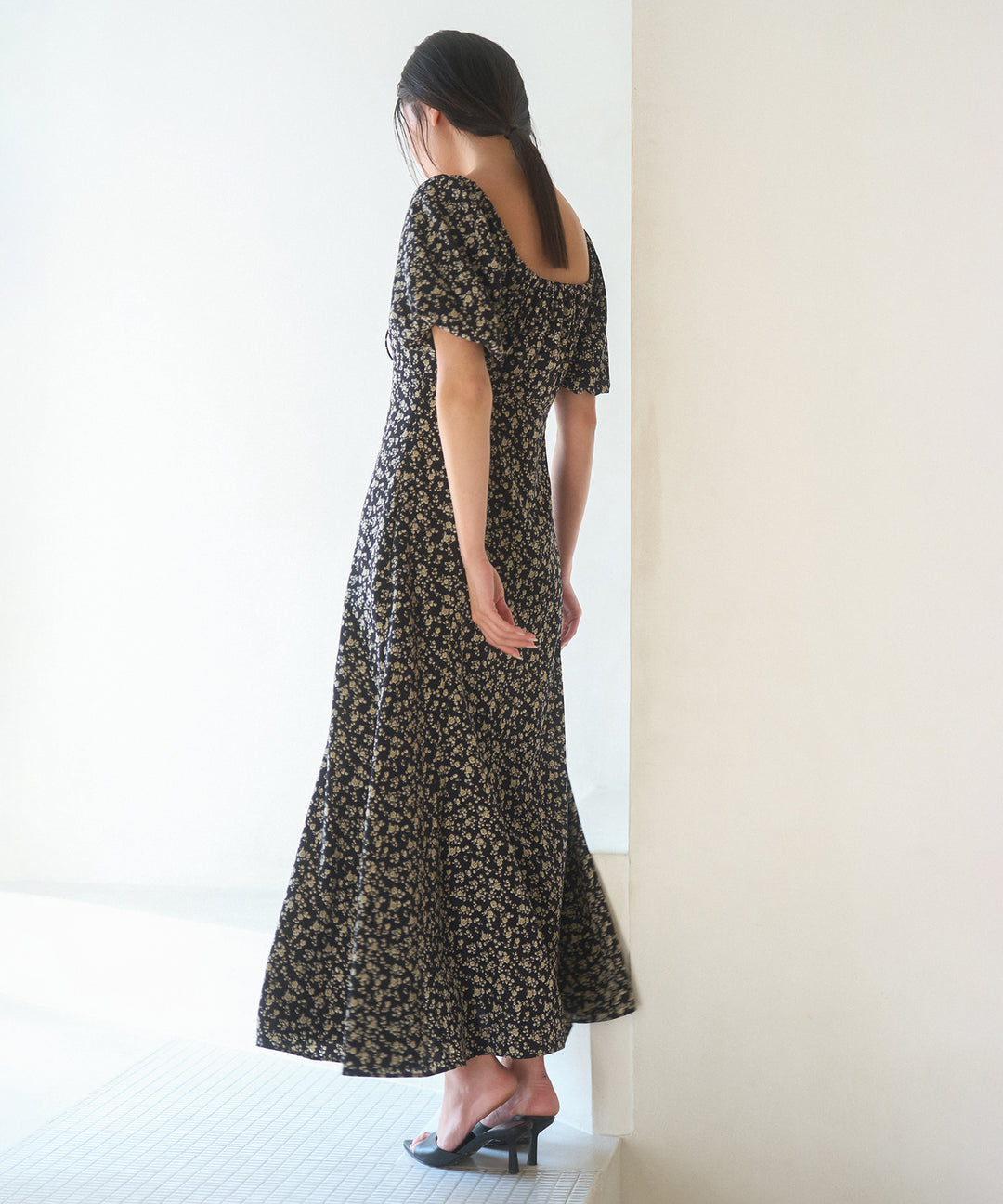 ANNETTE Floral Puff Dress