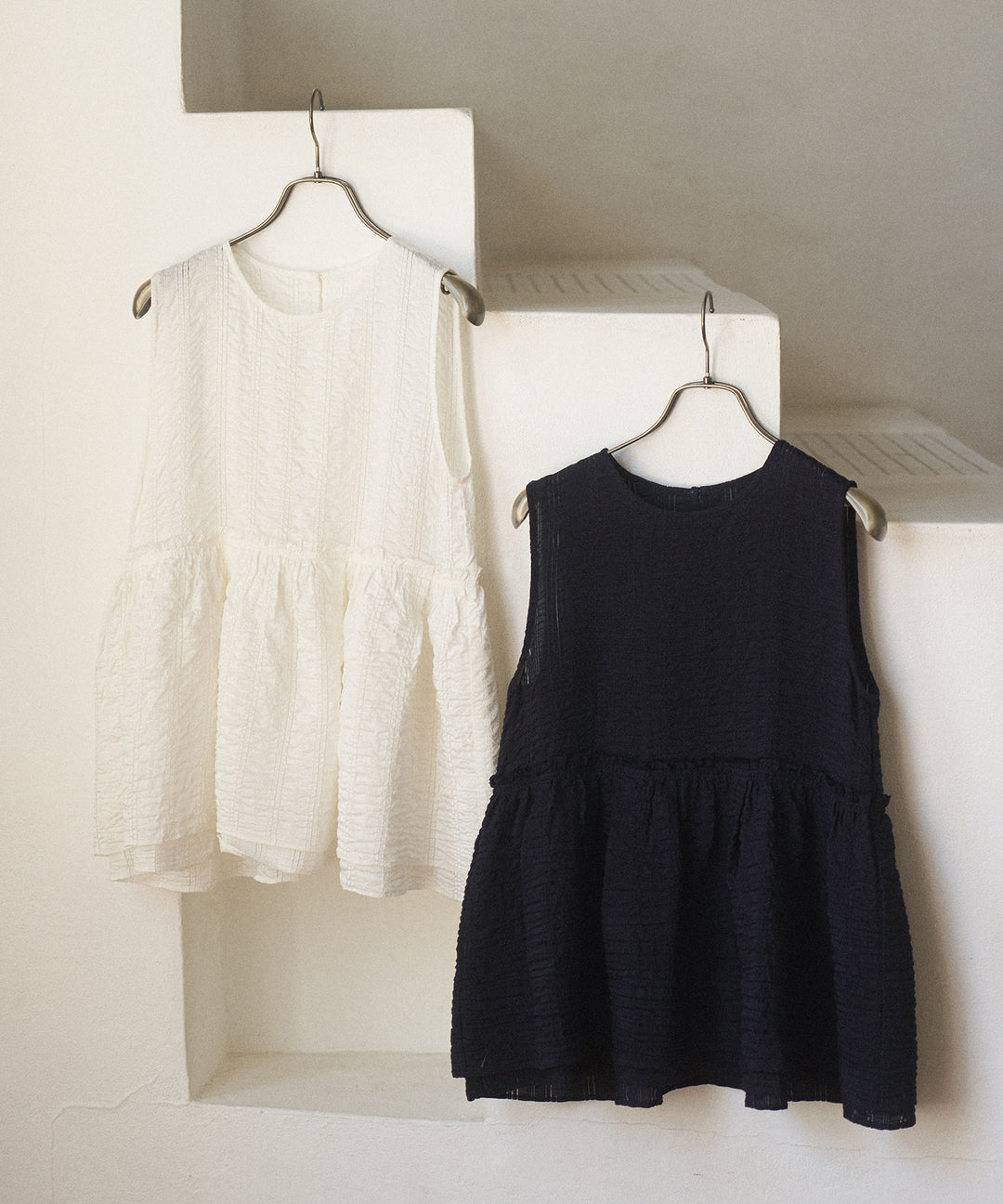 【INDIA made】Bumpy Semisheer Peplum Tops