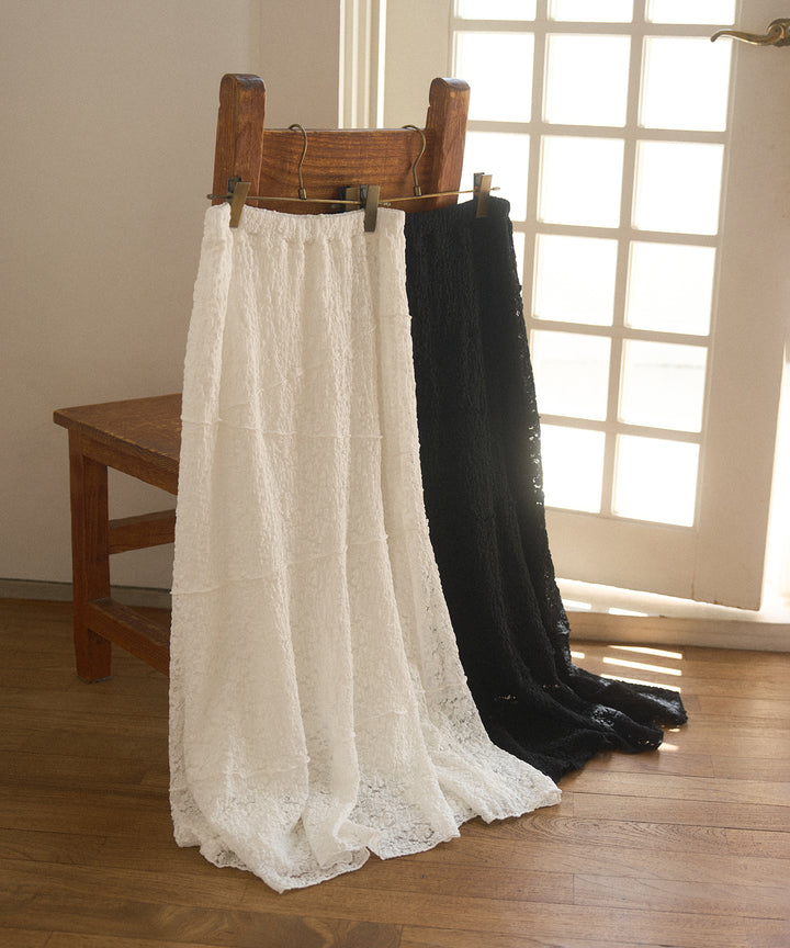 Stretch Bumpy Lace Skirt