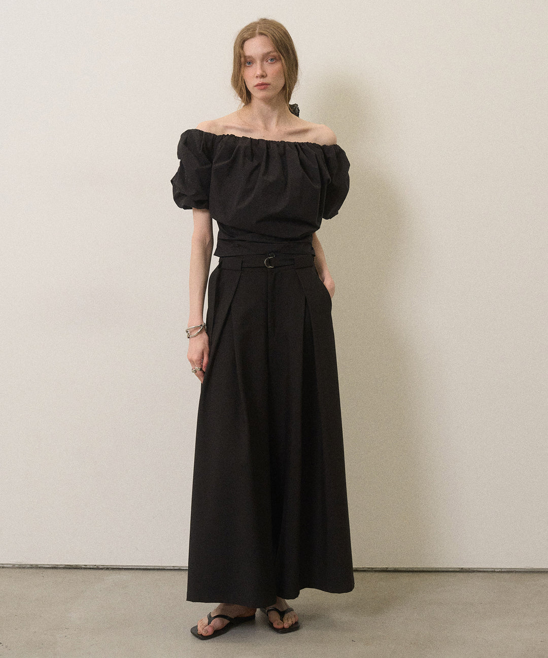 Wide Tuck Belt Flare Slacks