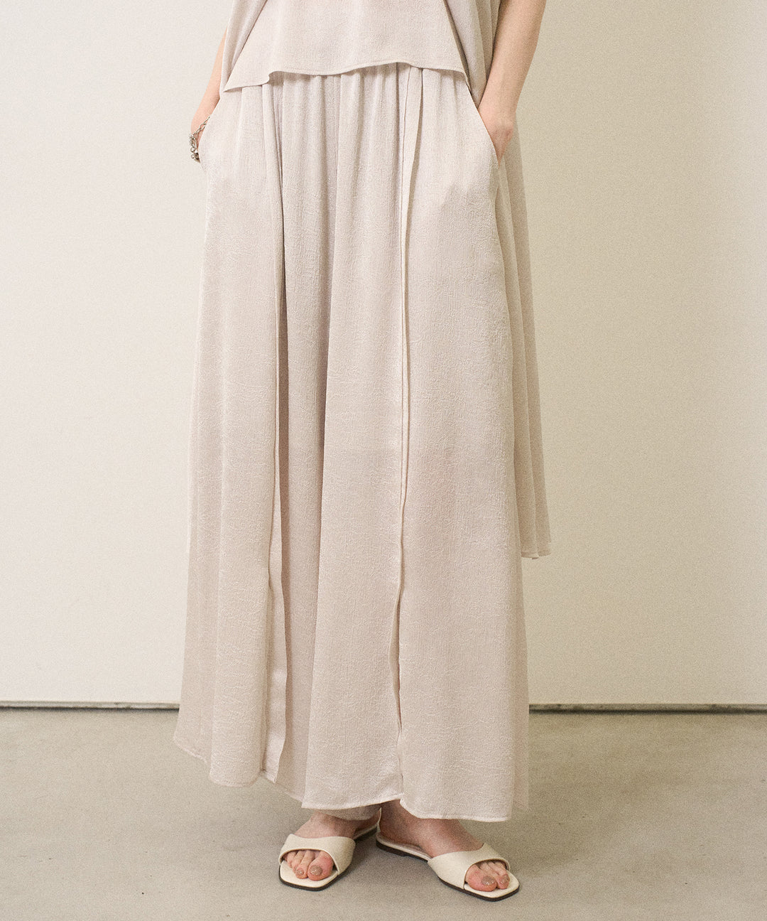 Crinkle Satin Wide Pants