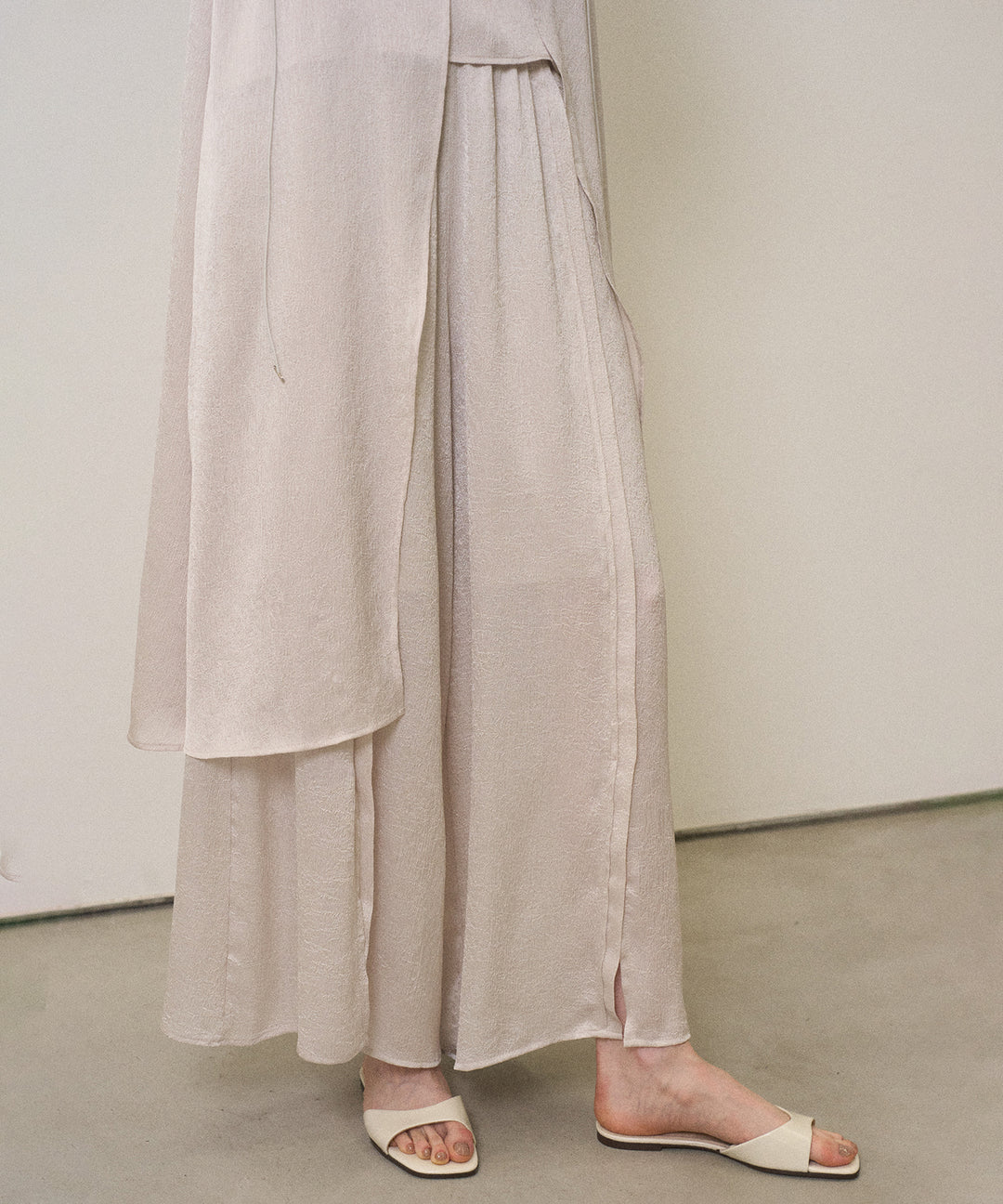 Crinkle Satin Wide Pants