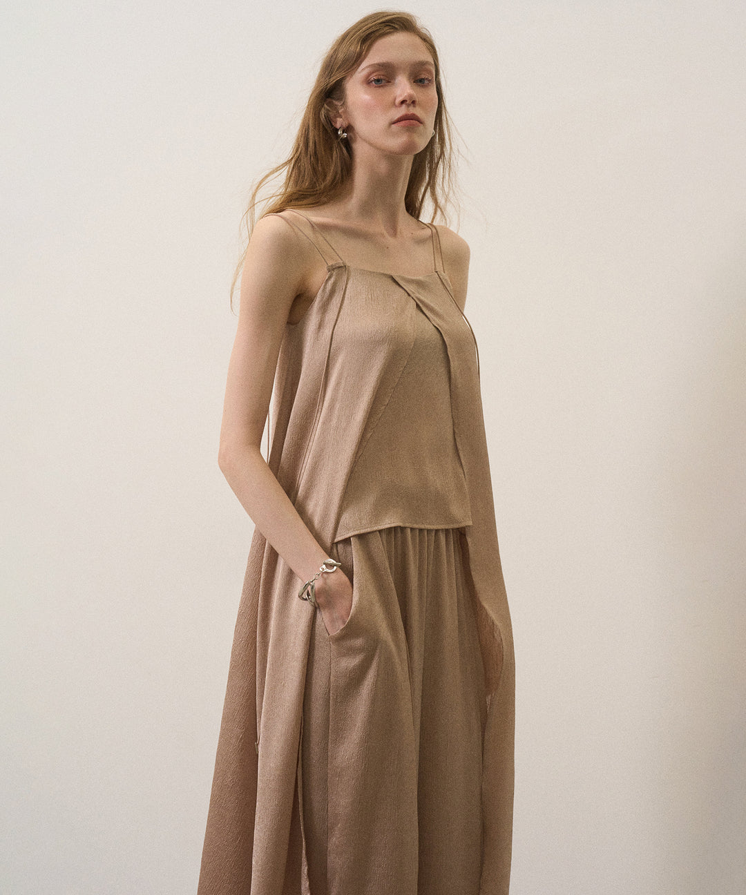 Crinkle Satin Layered C/A