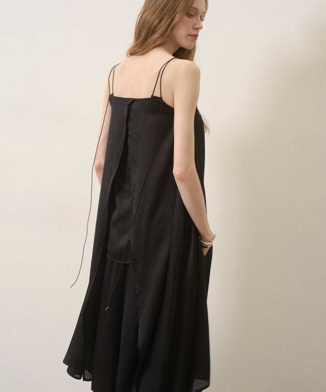 Crinkle Satin Layered C/A
