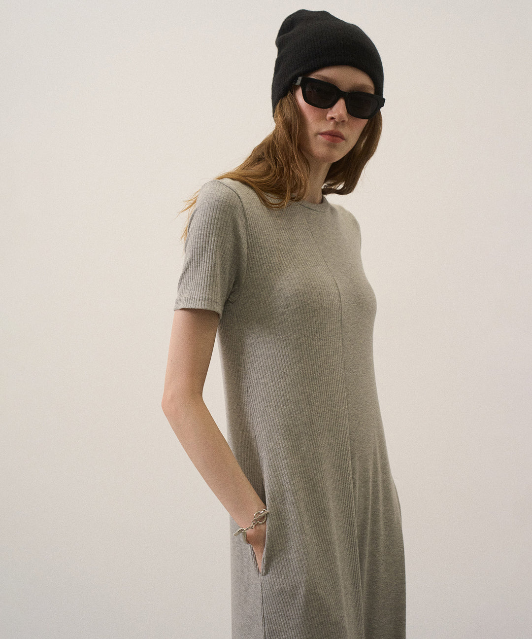 Rib Pitch Cut Flare Dress