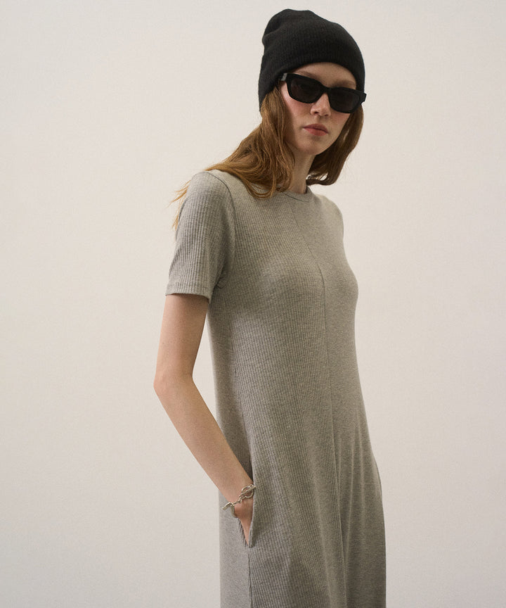 Rib Pitch Cut Flare Dress