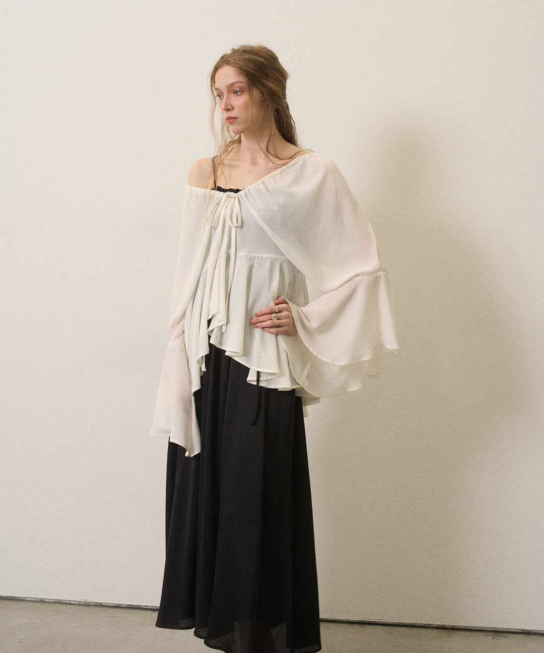 Airy Ciffon Gather Blouse