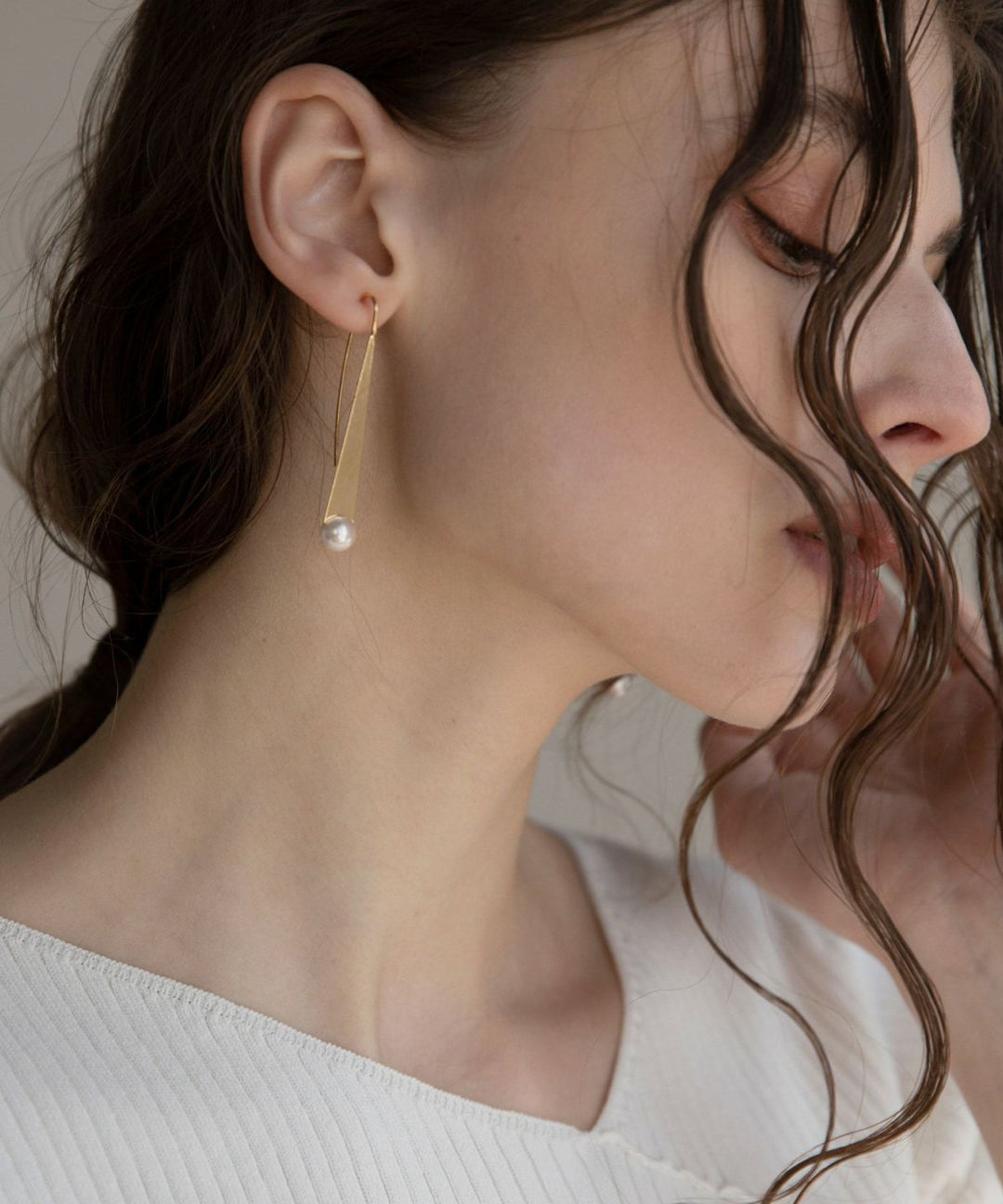 Plate Pearl Pierce