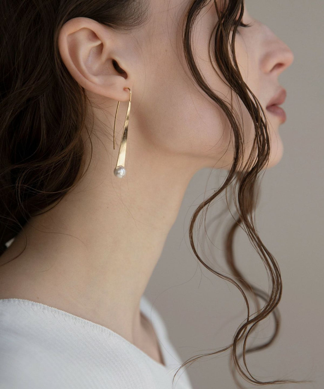 Plate Pearl Pierce