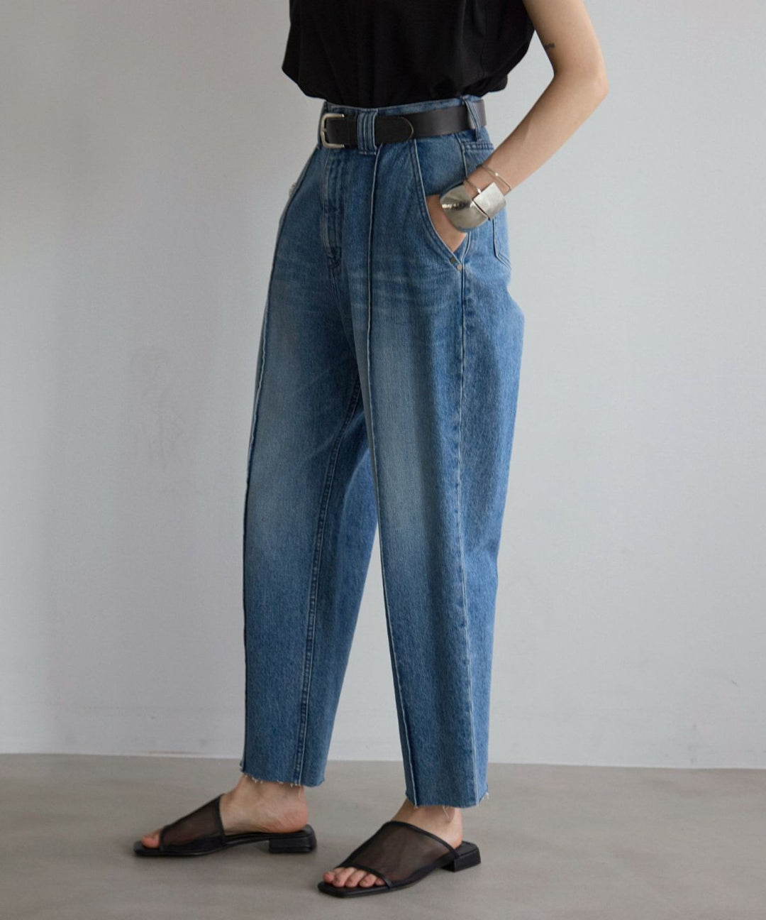 Pintuck Tapered Denim