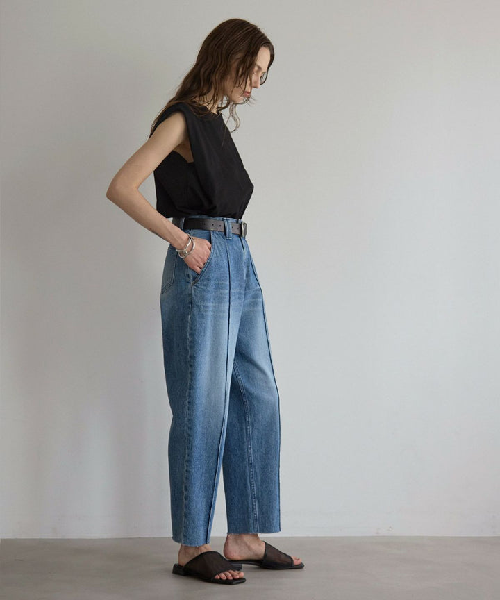 Pintuck Tapered Denim